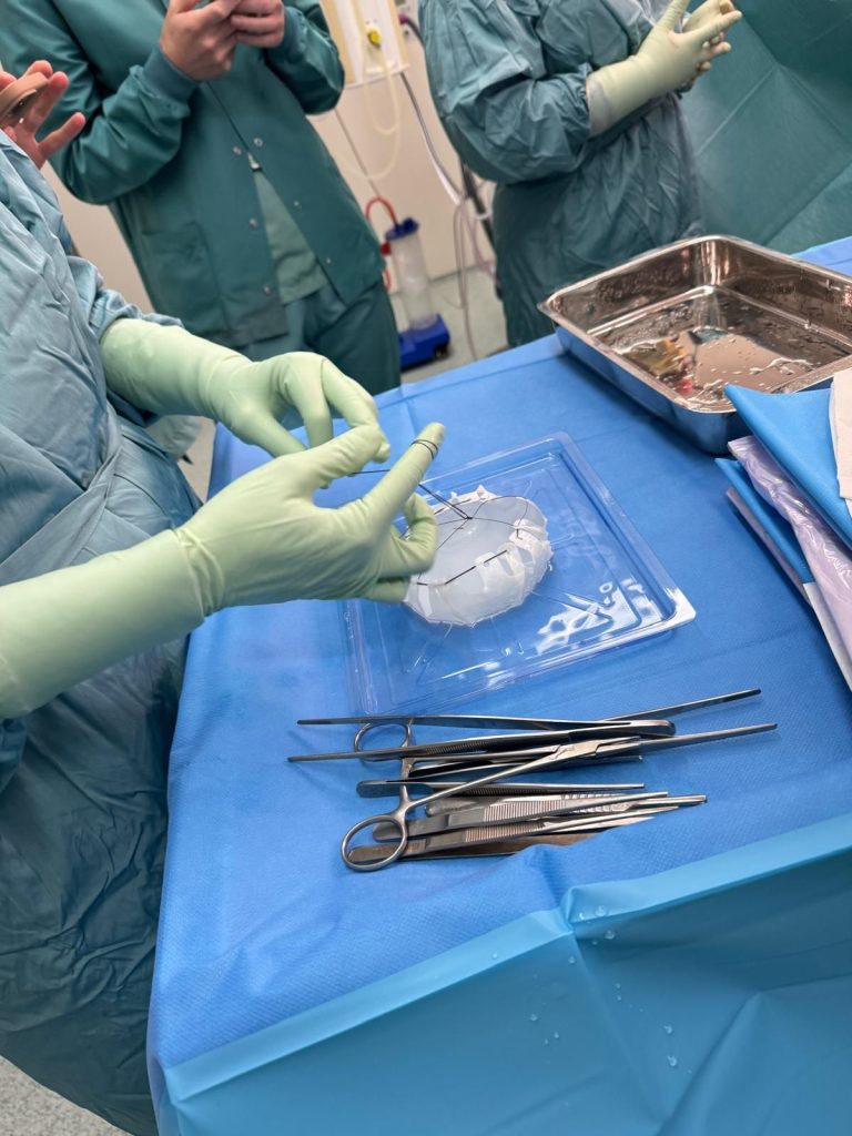Dr. Lusetti using Bioshield Pocket Membrane