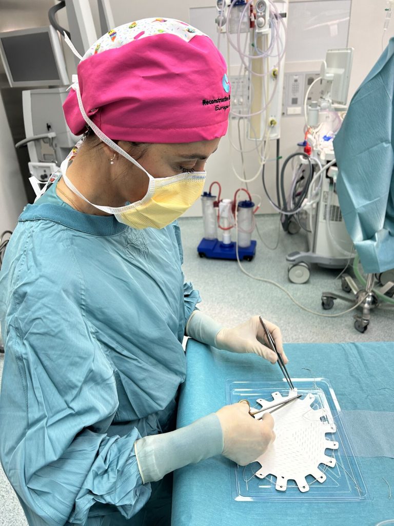 Dr. Ponce using Bioshield Pocket Membrane